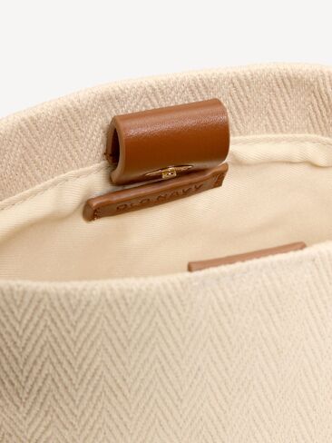 Old Navy Small Preppy Bucket Bag - Natural White in Saudi Arabia