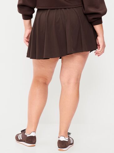 Old Navy Extra High-Waisted Stretch Woven Swing Skort - Black Coffee in Saudi Arabia