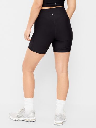 Old Navy شورت بايكر PowerSoft بجيوب عالية الخصر للغاية - درزة داخلية 6 بوصة - بدون درزات أمامية - جاك أسود in Saudi Arabia