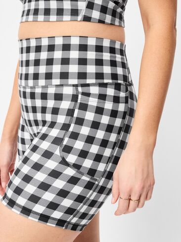 Old Navy Extra-High Waisted PowerSoft Boundless Pocket Biker Shorts-- 6-inch inseam - No Front Seam - Black/White Gingham in Saudi Arabia