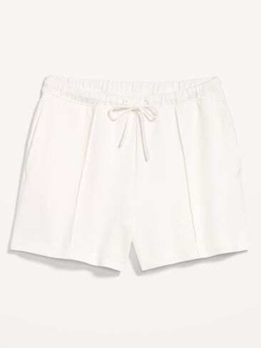 Old Navy Relaxed Dynamic Fleece Shorts - Magnolia in Saudi Arabia