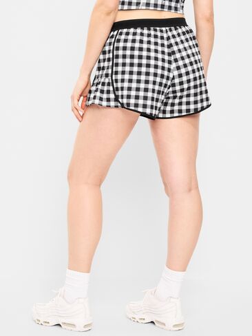 شورت Old Navy متوسط ​​الارتفاع StretchTech Run -- درزة داخلية 3 بوصة - قماش قطني أسود/أبيض in Kuwait