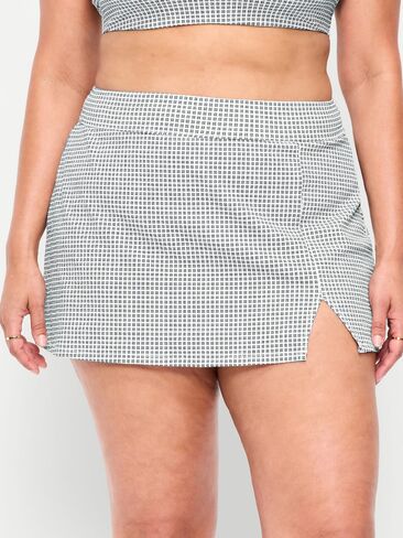 Old Navy High-Waisted Textured Swim Skirt - Black/White Gingham in Saudi Arabia