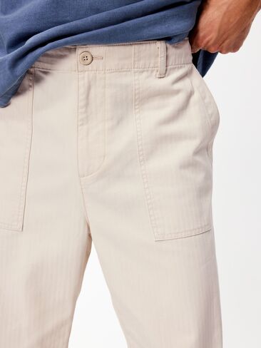Old Navy 90's Loose Pants - Wish Bone in Saudi Arabia
