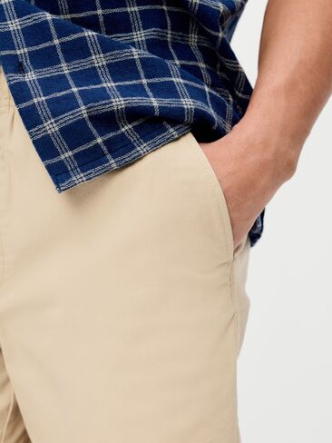 شورت Old Navy Twill Jogger - درزة داخلية 5 بوصة - رمية حجر in Saudi Arabia