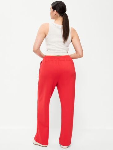 بنطال رياضي واسع الأرجل من الصوف الديناميكي متوسط ​​الارتفاع من Old Navy - أماريليس in Saudi Arabia