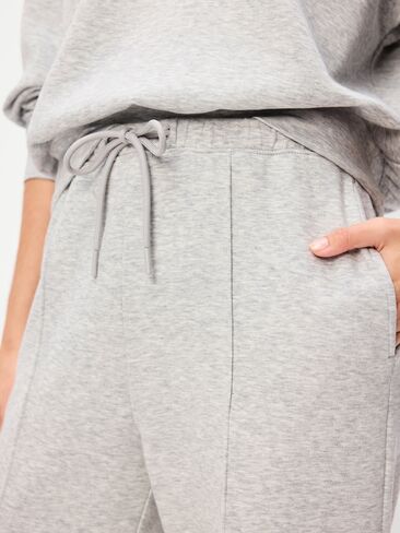 Old Navy Mid-Rise Dynamic Fleece Textured Wide-Leg Sweatpants - Heather Grey in Saudi Arabia
