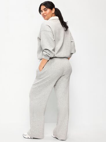 Old Navy Mid-Rise Dynamic Fleece Textured Wide-Leg Sweatpants - Heather Grey in Saudi Arabia