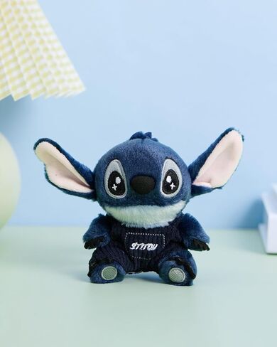 حقيبة سلسلة مفاتيح من القطيفة من ديزني ليلو آند ستيتش من مينيسو مجموعة ملابس الباندا، حقيبة لطيفة ساحرة وإكسسوارات تزيين حقائب الظهر (أنماط بقلنسوة) in Saudi Arabia