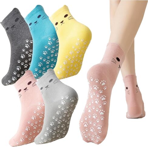 جورات Cat Pilates لطيف مع قبضة الجوارب الجورب اليوغا غير المنقولة للنساء ، هدايا للنساء in Kuwait