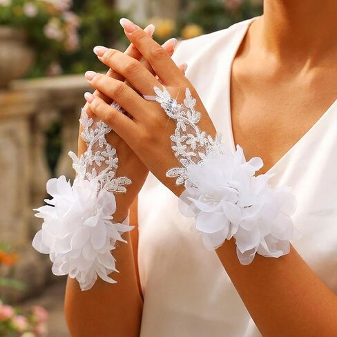 Unsutuo Flower Fingerless Gloves Lace Gloves Rhinestone Short Bridal Glove for Women and Brides in Saudi Arabia