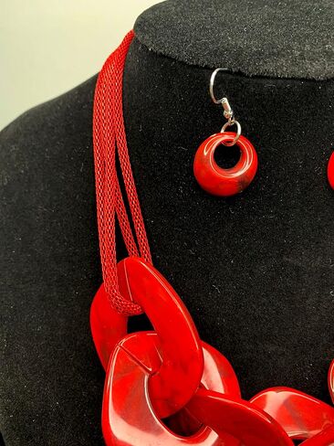 بيان قلادة مكتنزة سبائك الاكريليك الكوبية ربط سلسلة قلادة الراتنج بيان هندسي كبير المختنق القلائد الأزياء مريلة طوق سلسلة قلادة للنساء مجوهرات حساسة قابل للتعديل للنساء، in Kuwait