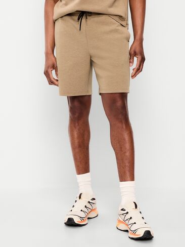 شورت Old Navy Dynamic Fleece 4.0 - درزة داخلية 8 بوصة - اللوز المحمص in Saudi Arabia