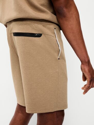 شورت Old Navy Dynamic Fleece 4.0 - درزة داخلية 8 بوصة - اللوز المحمص in Saudi Arabia