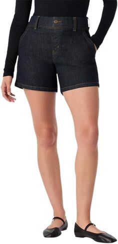 Levi Strauss Signature Gold Womens Totally Shaping Ultimate Pull-on Shorts in Saudi Arabia