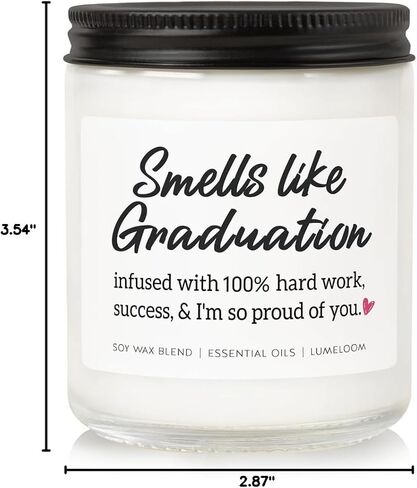 هدايا التخرج من LUMELOOM لها، له، 9oz شمعة شمع الصويا المعطرة باللافندر، كلية 2026، درجة الماجستير، الدكتوراه، المدرسة الثانوية، هدايا تخرج الممرضات، شمعة التخرج المضحكة للنساء والرجال in Kuwait