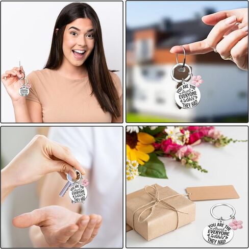 Aunt Keychain Gifts From Niece Nephew - Best Auntie Ever Keyring, Birthday Christmas Mother Day Ideas Key Chain Present in Saudi Arabia