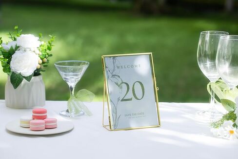 إطار صورة عائم مثمن ذهبي عتيق من FISCRAT مقاس 4x6 بوصة - إطار زجاجي مزدوج الطبقة منقوش مع سلسلة معلقة، مناسب للزهور المجففة والعينات النباتية والصور، مصنوع يدويًا، مثالي لتزيين جدران المنزل/المكتب in Kuwait