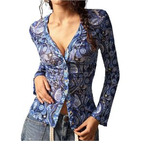 قميص نسائي من SweatyRocks مطبوع عليه Boho Paisley بأزرار سفلية وأكمام طويلة Y2K in Kuwait