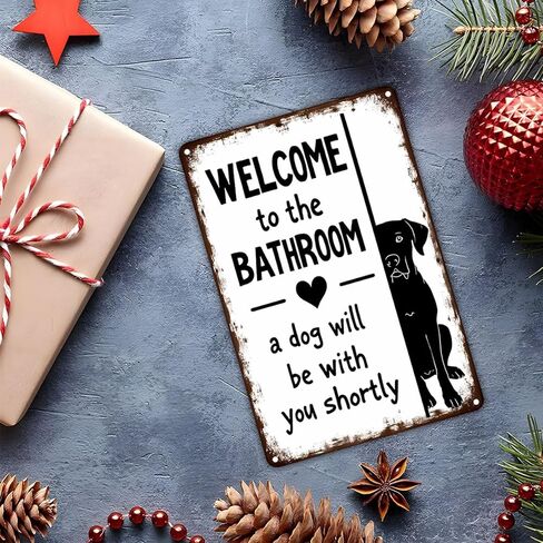 Funnysign Dog Lovers Gfits لافتة حمام مضحكة - "مرحبًا بكم في الحمام، سيكون الكلب معك قريبًا" - لوحة فنية جدارية معدنية لديكور المرحاض أو الحمام، 8 × 12 بوصة (9734) in Saudi Arabia
