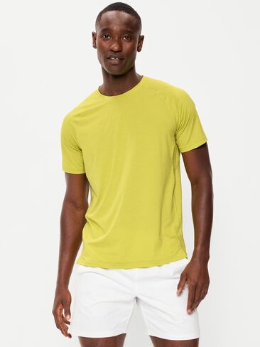 Old Navy Slim Fit Performance Vent T-Shirt - YELLOW LICHEN in Saudi Arabia