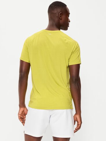 Old Navy Slim Fit Performance Vent T-Shirt - YELLOW LICHEN in Saudi Arabia