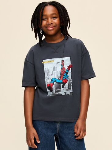 تي شيرت برسومات كبيرة الحجم للأولاد من Old Navy x Marvel Spider-Man - النمر in Saudi Arabia