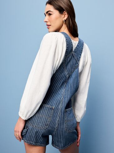 Old Navy Baggy Shortalls - Tannery Row in Saudi Arabia