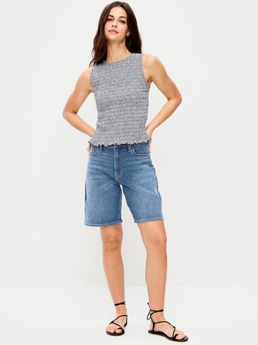 شورت جينز Wow Jean عالي الخصر من Old Navy - درزة داخلية 9 بوصة - New Moon in Saudi Arabia