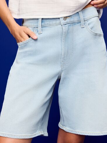 Old Navy High-Waisted Wow Jean Shorts -- 9-inch inseam - Nova in Saudi Arabia