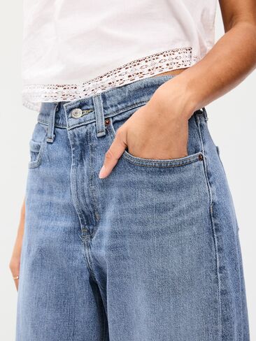 بنطلون جينز Old Navy عالي الخصر ومستدير وواسع الساق - جورجينا in Saudi Arabia