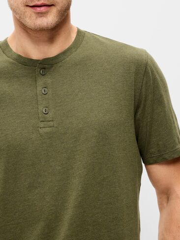 تي شيرت Old Navy Henley - أخضر مرقش in Saudi Arabia