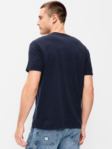 تي شيرت Old Navy Henley - باللون البحري in Saudi Arabia
