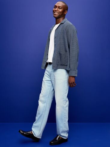 بنطال جينز Old Navy فضفاض غير قابل للتمدد - غسيل فاتح in Saudi Arabia