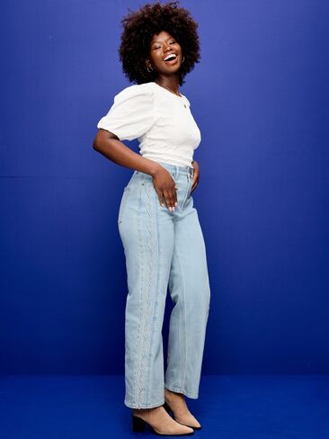 Old Navy Curvy Extra High-Waisted Scalloped Wide-Leg Jeans - Felippa in Saudi Arabia