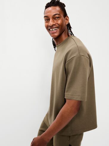 Old Navy Dynamic Fleece T-Shirt - Brown in Saudi Arabia