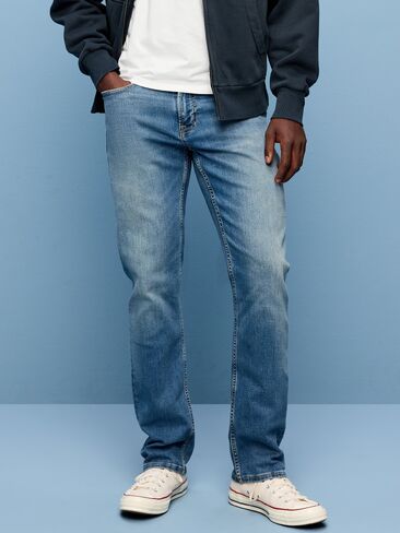 Old Navy Straight 360° Tech Stretch Performance Jeans - Medium Tint in Saudi Arabia