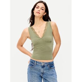 بلوزة Old Navy بدون أكمام برقبة على شكل حرف V وأطراف دانتيل - أرض عارية in Kuwait