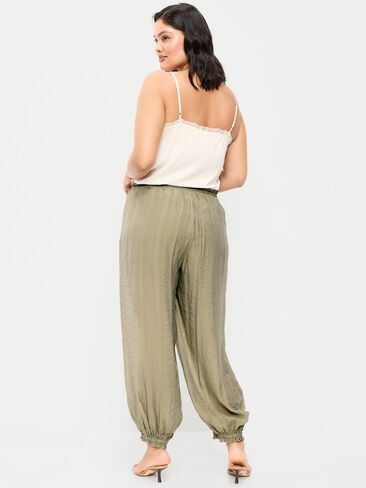 بنطلون حريم شيفون شفاف عالي الخصر من Old Navy - أعشاب مجففة in Saudi Arabia