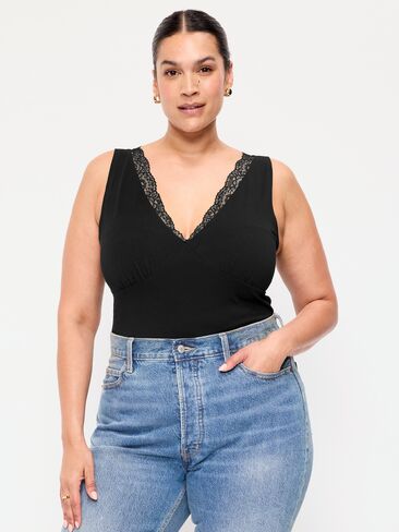 بلوزة Old Navy بدون أكمام برقبة على شكل حرف V - بلاك جاك in Saudi Arabia
