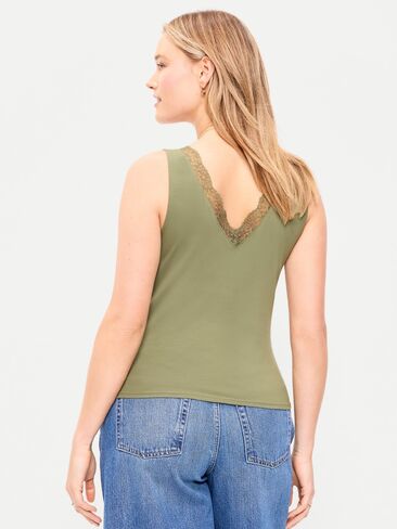 بلوزة Old Navy بدون أكمام برقبة على شكل حرف V وأطراف دانتيل - أرض عارية in Kuwait