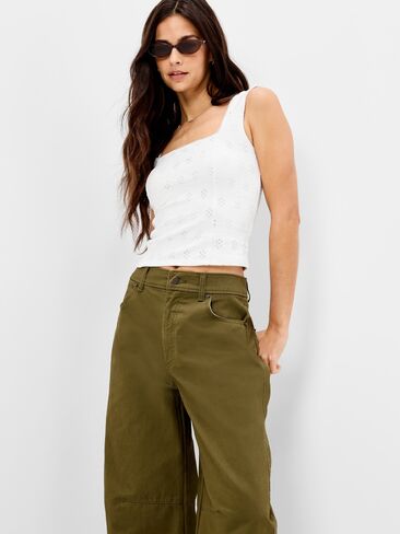 قميص بدون أكمام ذو فتحة مخيطة من Old Navy - زنابق بيضاء in Saudi Arabia
