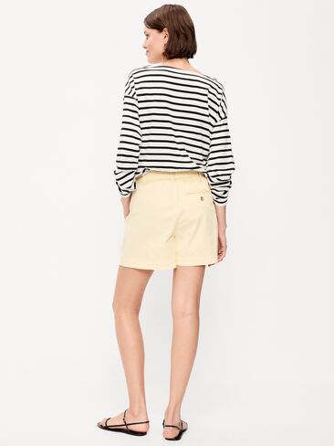شورت OGC Chino عالي الخصر من Old Navy -- درزة داخلية 6 بوصة - لون اللوز البارد in Saudi Arabia