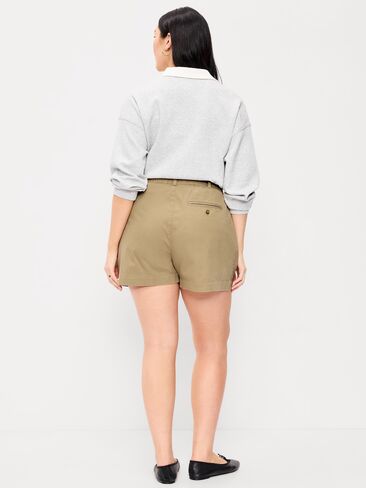 شورت OGC Chino عالي الخصر من Old Navy - درزة داخلية 4 بوصة - لوز محمص in Saudi Arabia