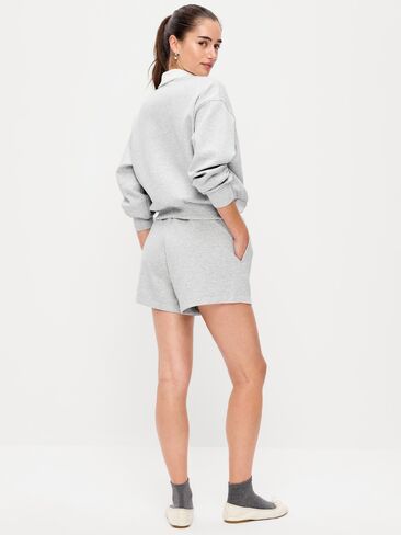 Old Navy Relaxed Dynamic Fleece Pique Shorts - Heather Grey in Saudi Arabia
