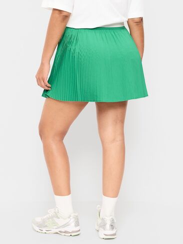 Old Navy Extra High-Waisted Micro-Pleated Skort - GREEN MANGROVE in Saudi Arabia