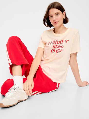 Old Navy EveryWear Crew-Neck Graphic T-Shirt - Sea Salt in Saudi Arabia