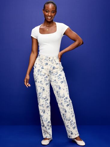 Old Navy Curvy High-Waisted OG Loose Jeans - Blue Floral in Saudi Arabia
