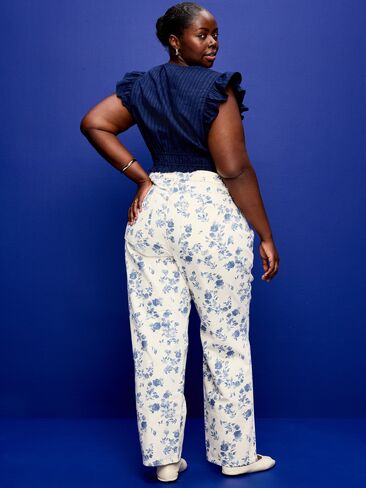 Old Navy Curvy High-Waisted OG Loose Jeans - Blue Floral in Saudi Arabia