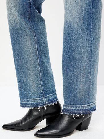 Old Navy Curvy High-Waisted OG Loose Jeans - NINA in Saudi Arabia